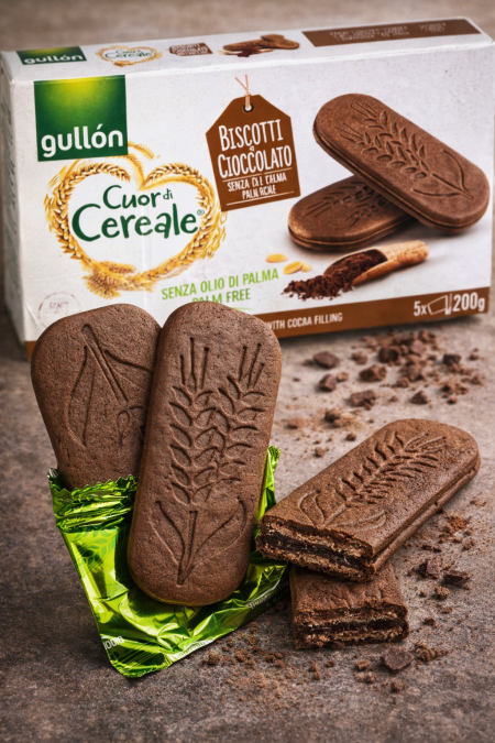 بسكوت جولون بحشوة الشوكولاطه